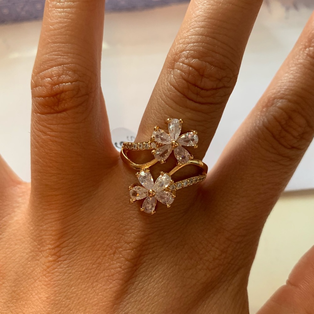 Laminated gold ring size 9